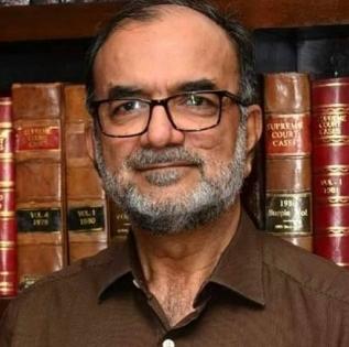 CPI(M) MP Bikas Ranjan Bhattacharya hospitalised with heart problem | CPI(M) MP Bikas Ranjan Bhattacharya hospitalised with heart problem CPI(M) MP Bikas Ranjan Bhattacharya hospitalised with heart problem | CPI(M) MP Bikas Ranjan Bhattacharya hospitalised with heart problem