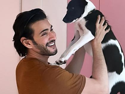 Mahesh Babu spends Sunday with pet dog, calls it the 'best way' | Mahesh Babu spends Sunday with pet dog, calls it the 'best way'