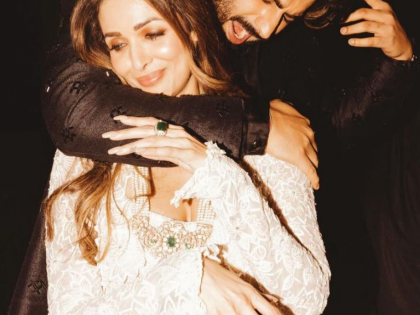 Arjun drops b'day wish for 'baby' Malaika: 'You bring smile, joy, light' | Arjun drops b'day wish for 'baby' Malaika: 'You bring smile, joy, light' Arjun drops b'day wish for 'baby' Malaika: 'You bring smile, joy, light' | Arjun drops b'day wish for 'baby' Malaika: 'You bring smile, joy, light'