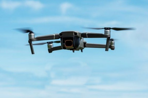 Gurugram traffic police using drone to curb wrong-lane driving on E-way | Gurugram traffic police using drone to curb wrong-lane driving on E-way Gurugram traffic police using drone to curb wrong-lane driving on E-way | Gurugram traffic police using drone to curb wrong-lane driving on E-way