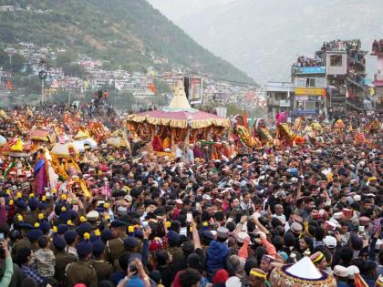 Himachal Governor inaugurates week-long International Kullu Dussehra | Himachal Governor inaugurates week-long International Kullu Dussehra