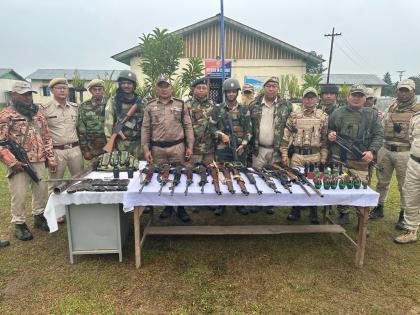 19 sophisticated looted arms, large cache of ammunition recovered in Manipur | 19 sophisticated looted arms, large cache of ammunition recovered in Manipur