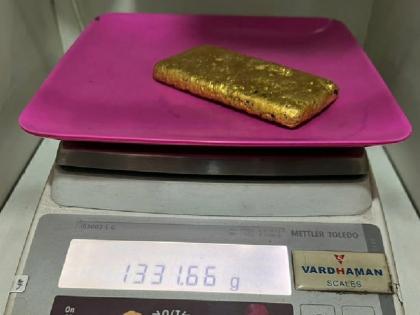 1 kg gold bar hidden in plane washroom recovered in B’luru | 1 kg gold bar hidden in plane washroom recovered in B’luru