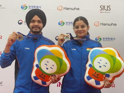 Asian Shooting Cships: Sarabjot and Surbhi win silver in 10m air pistol mixed team | Asian Shooting Cships: Sarabjot and Surbhi win silver in 10m air pistol mixed team Asian Shooting Cships: Sarabjot and Surbhi win silver in 10m air pistol mixed team | Asian Shooting Cships: Sarabjot and Surbhi win silver in 10m air pistol mixed team