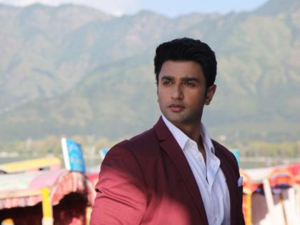 Nishant Malkani visits Shankaracharya temple in Kashmir amid ‘Pashminna’ shoot | Nishant Malkani visits Shankaracharya temple in Kashmir amid ‘Pashminna’ shoot Nishant Malkani visits Shankaracharya temple in Kashmir amid ‘Pashminna’ shoot | Nishant Malkani visits Shankaracharya temple in Kashmir amid ‘Pashminna’ shoot