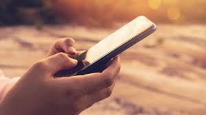 Study shows mobile phone use may reduce semen quality | Study shows mobile phone use may reduce semen quality Study shows mobile phone use may reduce semen quality | Study shows mobile phone use may reduce semen quality