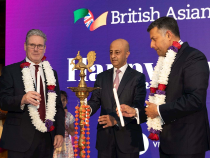UK opposition leader caelebrates Diwali with members of Indian community | UK opposition leader caelebrates Diwali with members of Indian community UK opposition leader caelebrates Diwali with members of Indian community | UK opposition leader caelebrates Diwali with members of Indian community