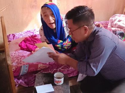 Mizoram polls: Around 2,000 elderly, differently-abled voters cast votes at homes | Mizoram polls: Around 2,000 elderly, differently-abled voters cast votes at homes Mizoram polls: Around 2,000 elderly, differently-abled voters cast votes at homes | Mizoram polls: Around 2,000 elderly, differently-abled voters cast votes at homes