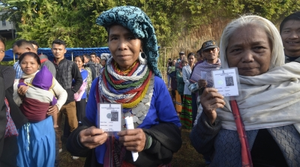 Uncertainty over voting by refugees sheltered in Mizoram after violence in Manipur | Uncertainty over voting by refugees sheltered in Mizoram after violence in Manipur