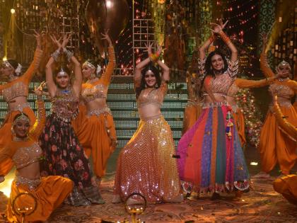 Sana, Aishwarya & Navika to groove on 'Ghoomar', 'Nagada Sang Dhol' in Diwali episode | Sana, Aishwarya & Navika to groove on 'Ghoomar', 'Nagada Sang Dhol' in Diwali episode Sana, Aishwarya & Navika to groove on 'Ghoomar', 'Nagada Sang Dhol' in Diwali episode | Sana, Aishwarya & Navika to groove on 'Ghoomar', 'Nagada Sang Dhol' in Diwali episode