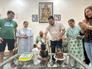 Beyond Fodder Scam: How Lalu & his family became synonymous with corruption | Beyond Fodder Scam: How Lalu & his family became synonymous with corruption Beyond Fodder Scam: How Lalu & his family became synonymous with corruption | Beyond Fodder Scam: How Lalu & his family became synonymous with corruption