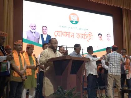 Congress, Trinamool leaders join BJP in Assam | Congress, Trinamool leaders join BJP in Assam Congress, Trinamool leaders join BJP in Assam | Congress, Trinamool leaders join BJP in Assam