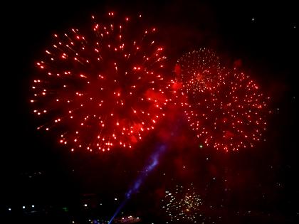 'Shun polluting fireworks, opt for eco-friendly Diwali,' BMC urges Mumbaikars | 'Shun polluting fireworks, opt for eco-friendly Diwali,' BMC urges Mumbaikars 'Shun polluting fireworks, opt for eco-friendly Diwali,' BMC urges Mumbaikars | 'Shun polluting fireworks, opt for eco-friendly Diwali,' BMC urges Mumbaikars