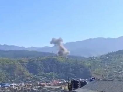 Gunbattle in Myanmar triggers fresh influx of refugees in Mizoram | Gunbattle in Myanmar triggers fresh influx of refugees in Mizoram Gunbattle in Myanmar triggers fresh influx of refugees in Mizoram | Gunbattle in Myanmar triggers fresh influx of refugees in Mizoram