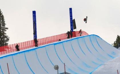 Zhangjiakou to host FIS Freeski and Snowboard Halfpipe World Cup | Zhangjiakou to host FIS Freeski and Snowboard Halfpipe World Cup