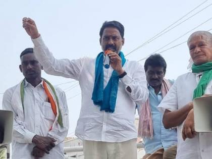 Telangana Congress persuades rebel to withdraw in Suryapet | Telangana Congress persuades rebel to withdraw in Suryapet Telangana Congress persuades rebel to withdraw in Suryapet | Telangana Congress persuades rebel to withdraw in Suryapet
