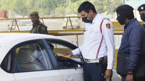 Delhi: Over 100 challans issued for minor driving offences | Delhi: Over 100 challans issued for minor driving offences Delhi: Over 100 challans issued for minor driving offences | Delhi: Over 100 challans issued for minor driving offences