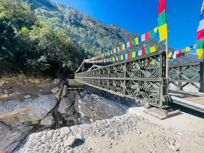 Army builds 200-feet bailey bridge to connect North Sikkim with mainland | Army builds 200-feet bailey bridge to connect North Sikkim with mainland