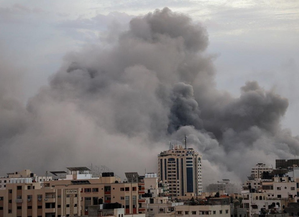 Israel launches fresh missile attack on targets near Syrian capital | Israel launches fresh missile attack on targets near Syrian capital