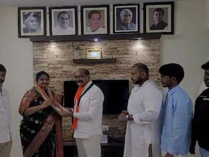 Former TDP leader and actor Divyavani joins Congress | Former TDP leader and actor Divyavani joins Congress Former TDP leader and actor Divyavani joins Congress | Former TDP leader and actor Divyavani joins Congress