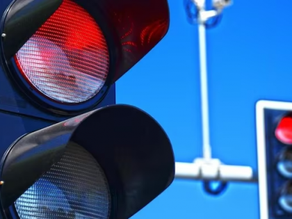 GMDA to install smart traffic signals at 29 locations worth Rs 6.49 cr | GMDA to install smart traffic signals at 29 locations worth Rs 6.49 cr GMDA to install smart traffic signals at 29 locations worth Rs 6.49 cr | GMDA to install smart traffic signals at 29 locations worth Rs 6.49 cr
