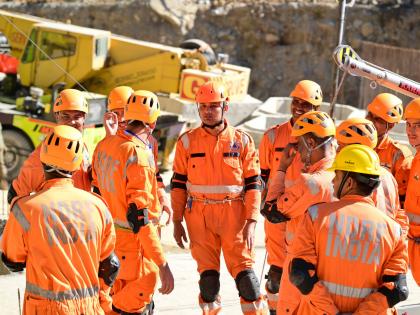 Silkyara tunnel: Rescue op likely to complete today; V K Singh, Dhami in Uttarkashi | Silkyara tunnel: Rescue op likely to complete today; V K Singh, Dhami in Uttarkashi Silkyara tunnel: Rescue op likely to complete today; V K Singh, Dhami in Uttarkashi | Silkyara tunnel: Rescue op likely to complete today; V K Singh, Dhami in Uttarkashi