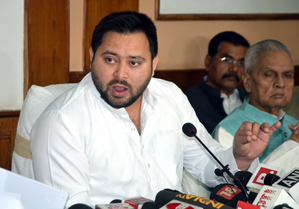 Lalu Prasad only invited Giriraj Singh to 'jhatka' mutton party on flight: Tejashwi | Lalu Prasad only invited Giriraj Singh to 'jhatka' mutton party on flight: Tejashwi