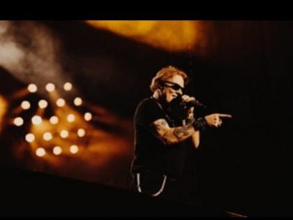 Axl Rose accused of sexual assault in 1989 in lawsuit | Axl Rose accused of sexual assault in 1989 in lawsuit Axl Rose accused of sexual assault in 1989 in lawsuit | Axl Rose accused of sexual assault in 1989 in lawsuit