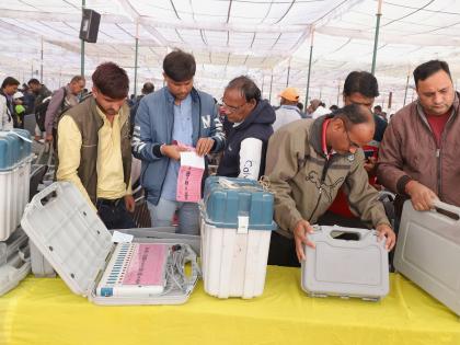 Polling begins for 199 Assembly seats in Rajasthan | Polling begins for 199 Assembly seats in Rajasthan Polling begins for 199 Assembly seats in Rajasthan | Polling begins for 199 Assembly seats in Rajasthan