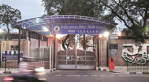 Two groups clash in Tihar jail, four inmates injured | Two groups clash in Tihar jail, four inmates injured