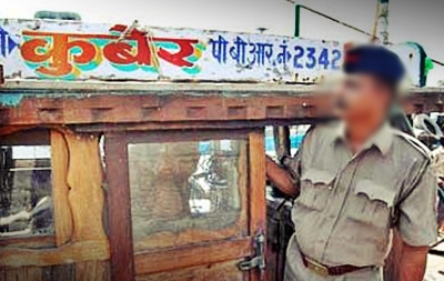Fishing trawler used by terrorists lies unused at Porbandar port since 2008 | Fishing trawler used by terrorists lies unused at Porbandar port since 2008