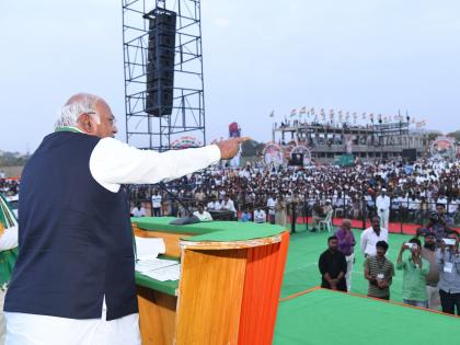 KCR promised to convert Hyd into Istanbul, but he shattered people's dreams: Kharge | KCR promised to convert Hyd into Istanbul, but he shattered people's dreams: Kharge