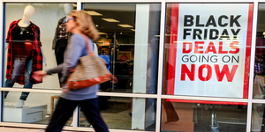 US stocks dip slightly after Black Friday sales top a record $9.8 bn | US stocks dip slightly after Black Friday sales top a record $9.8 bn