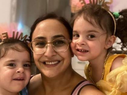 3-year-old twins, mother among 11 hostages released by Hamas (IANS FROM ISRAEL) | 3-year-old twins, mother among 11 hostages released by Hamas (IANS FROM ISRAEL) 3-year-old twins, mother among 11 hostages released by Hamas (IANS FROM ISRAEL) | 3-year-old twins, mother among 11 hostages released by Hamas (IANS FROM ISRAEL)