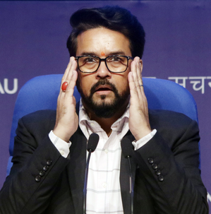 I&B Minister Anurag Thakur condemns 'attack on media freedom' in Bengal | I&B Minister Anurag Thakur condemns 'attack on media freedom' in Bengal