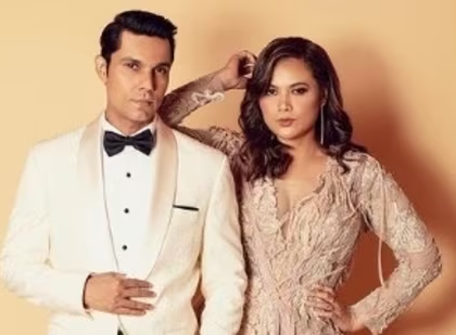 Randeep Hooda, wife Lin Laishram make 1st public appearance in Mumbai after wedding | Randeep Hooda, wife Lin Laishram make 1st public appearance in Mumbai after wedding Randeep Hooda, wife Lin Laishram make 1st public appearance in Mumbai after wedding | Randeep Hooda, wife Lin Laishram make 1st public appearance in Mumbai after wedding