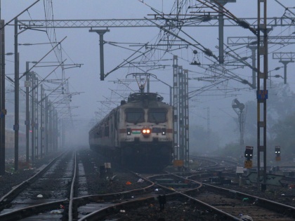 Passenger injured after TTE allegedly threw him of moving train in Bihar | Passenger injured after TTE allegedly threw him of moving train in Bihar