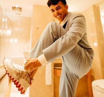 Anuv Jain’s new single ‘Husn’ is a soul-stirring ode to unrequited love | Anuv Jain’s new single ‘Husn’ is a soul-stirring ode to unrequited love