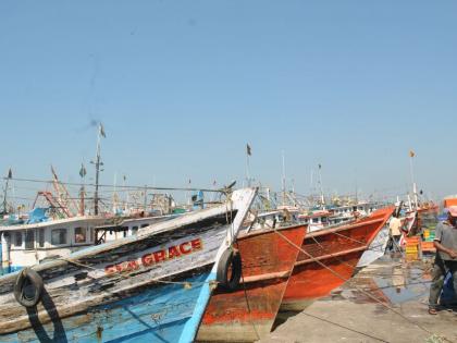 Power crisis takes a toll on fishermen in coastal Karnataka as ice production hits an all-time low | Power crisis takes a toll on fishermen in coastal Karnataka as ice production hits an all-time low Power crisis takes a toll on fishermen in coastal Karnataka as ice production hits an all-time low | Power crisis takes a toll on fishermen in coastal Karnataka as ice production hits an all-time low