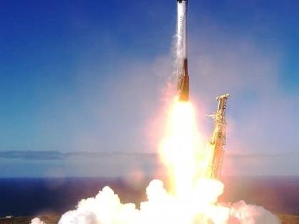 S.Korea successfully launches 1st spy satellite into orbit | S.Korea successfully launches 1st spy satellite into orbit S.Korea successfully launches 1st spy satellite into orbit | S.Korea successfully launches 1st spy satellite into orbit