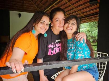 Pooja Bhatt wishes Falaq Naaz on her b’day: ‘To a lifetime of love, laughter’ | Pooja Bhatt wishes Falaq Naaz on her b’day: ‘To a lifetime of love, laughter’ Pooja Bhatt wishes Falaq Naaz on her b’day: ‘To a lifetime of love, laughter’ | Pooja Bhatt wishes Falaq Naaz on her b’day: ‘To a lifetime of love, laughter’