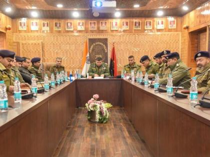 IGP Kashmir reviews security scenario in Baramulla | IGP Kashmir reviews security scenario in Baramulla IGP Kashmir reviews security scenario in Baramulla | IGP Kashmir reviews security scenario in Baramulla
