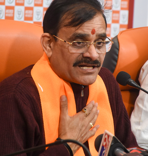 Madhya Pradesh BJP chief VD Sharma terms Congress' election manifesto 'bunch of lies' | Madhya Pradesh BJP chief VD Sharma terms Congress' election manifesto 'bunch of lies'