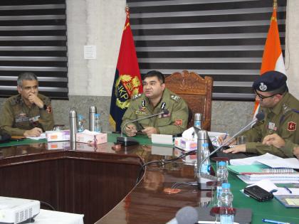 IGP Kashmir chairs security review meeting in Bandipora | IGP Kashmir chairs security review meeting in Bandipora IGP Kashmir chairs security review meeting in Bandipora | IGP Kashmir chairs security review meeting in Bandipora