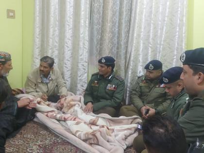J&K DGP visits martyr Inspector Masroor's home to console family | J&K DGP visits martyr Inspector Masroor's home to console family J&K DGP visits martyr Inspector Masroor's home to console family | J&K DGP visits martyr Inspector Masroor's home to console family