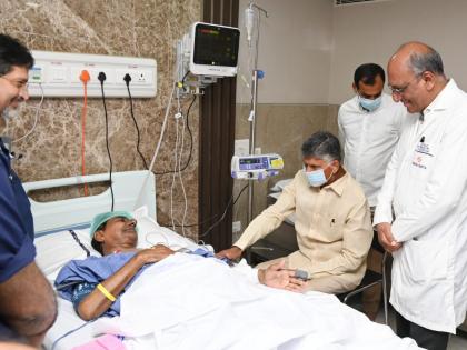 Chandrababu, Telangana DyCM visit KCR at hospital | Chandrababu, Telangana DyCM visit KCR at hospital Chandrababu, Telangana DyCM visit KCR at hospital | Chandrababu, Telangana DyCM visit KCR at hospital
