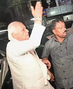 Kerala Guv asks Chief Secy, police chief not to take SFI attack case lightly | Kerala Guv asks Chief Secy, police chief not to take SFI attack case lightly Kerala Guv asks Chief Secy, police chief not to take SFI attack case lightly | Kerala Guv asks Chief Secy, police chief not to take SFI attack case lightly
