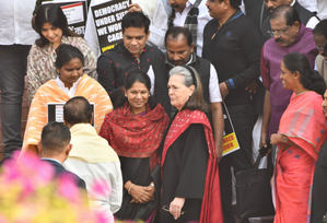Sonia joins suspended MPs protest in Parliament | Sonia joins suspended MPs protest in Parliament
