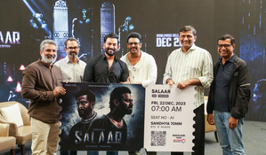 S.S. Rajamouli joins gets his hands on the first ticket of ‘Salaar: Part 1 – Ceasefire’ | S.S. Rajamouli joins gets his hands on the first ticket of ‘Salaar: Part 1 – Ceasefire’ S.S. Rajamouli joins gets his hands on the first ticket of ‘Salaar: Part 1 – Ceasefire’ | S.S. Rajamouli joins gets his hands on the first ticket of ‘Salaar: Part 1 – Ceasefire’