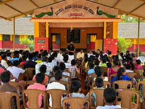 Rishab Shetty adopts govt Kannada school in hometown Keradi | Rishab Shetty adopts govt Kannada school in hometown Keradi Rishab Shetty adopts govt Kannada school in hometown Keradi | Rishab Shetty adopts govt Kannada school in hometown Keradi